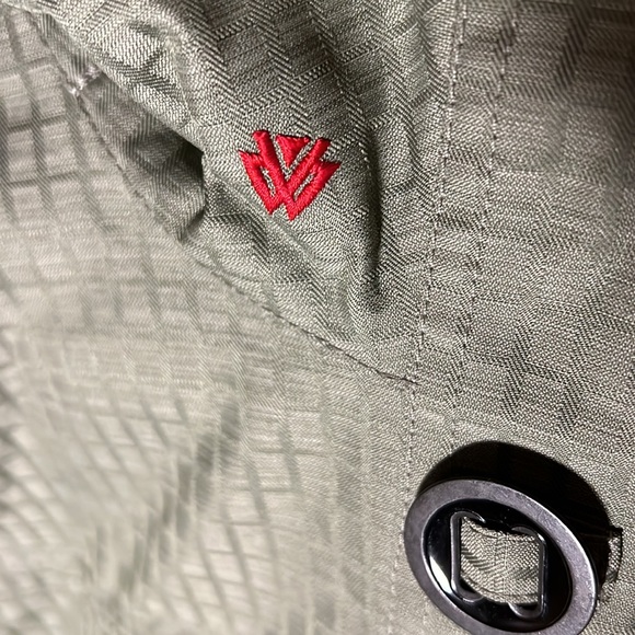 Burton Mens White Collection Snowboarding Jacket Color Green Size Small - Picture 3 of 9